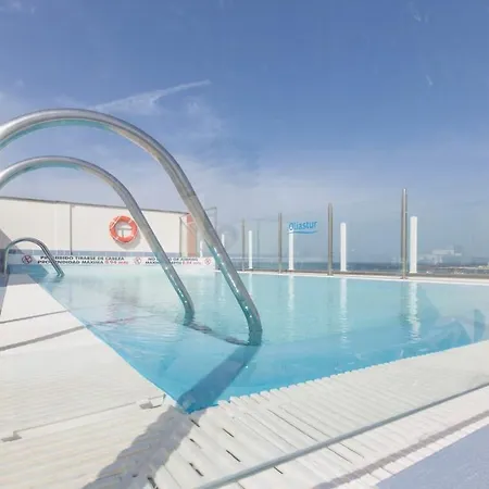 El Cristina's Pool Terrace Appartamento