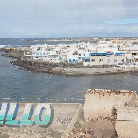 El Cristina's Pool Terrace Cotillo