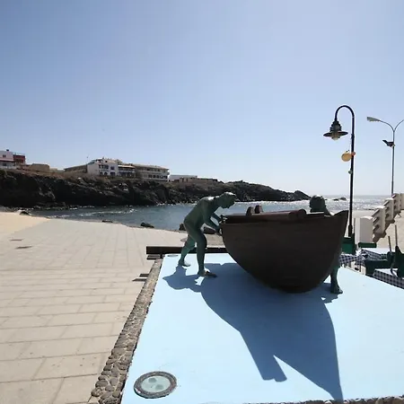 El Cristina's Pool Terrace *